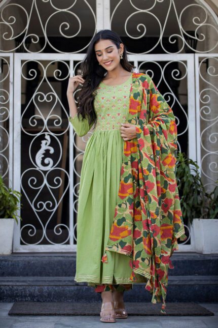 Green Floral Printed Embroidery Cotton Suit Set (pack of 3)